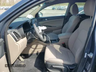 2021 Hyundai Tucson SE z VIN KM8J2CA49MU346835, wystawiony jako Copart lot #54793175 z przebiegiem 81 972 mil mil oraz Szkody całkowita. Historia ofert i sprzedaży dostępna na DreamBid. Obrazek 7.