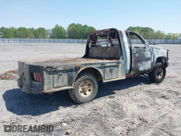 2009 Chevrolet Silverado 3500HD z VIN 1GCHK74K49F147305, wystawiony jako IAAI lot #42051326 z przebiegiem Nie podano mil oraz . Historia ofert i sprzedaży dostępna na DreamBid. Obrazek 4.