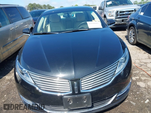 2014 Lincoln MKZ Hybrid with VIN 3LN6L2LU4ER811119, listed as a IAAI auction lot 42190415 with 98,898 mi miles and . Bid and sale history available at DreamBid. Image 12.