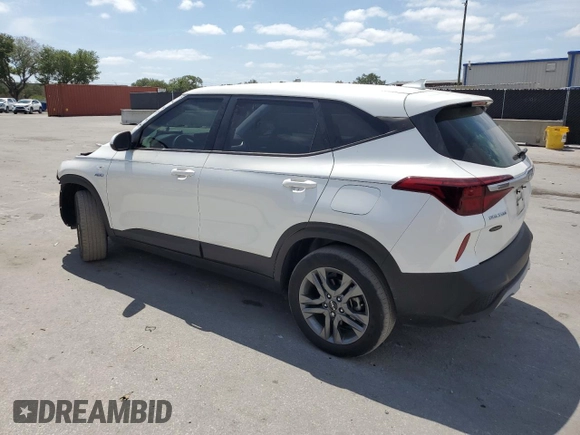 2023 Kia Seltos LX z VIN KNDEPCAA4P7377197, wystawiony jako Copart lot #54430015 z przebiegiem 37 693 mil mil oraz Szkoda całkowita • Salvage title. Historia ofert i sprzedaży dostępna na DreamBid. Obrazek 2.