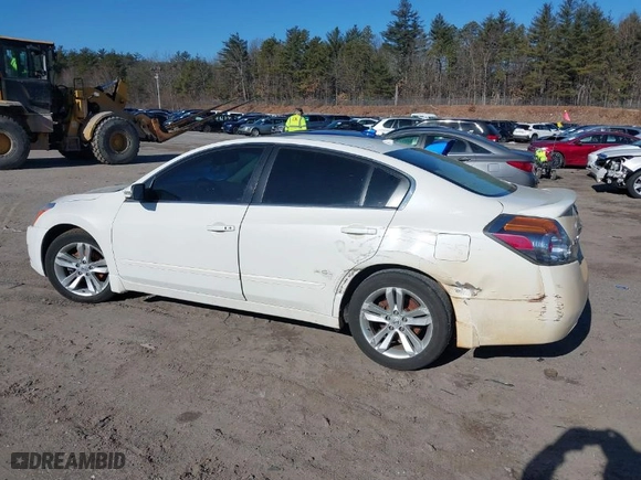 2012 Nissan Altima 3.5 SR with VIN 1N4BL2AP3CN493323, listed as a IAAI auction lot 41758784 with 147,444 mi miles. Bid and sale history available at carsss.com. Image 14.