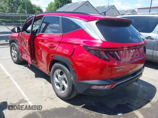 2022 Hyundai Tucson SEL with VIN 5NMJB3AE6NH070085, listed as a IAAI auction lot 42235039 with 28,931 mi miles and . Bid and sale history available at DreamBid. Image 3.