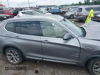2015 BMW X3 xDrive28i z VIN 5UXWX9C53F0D61007, wystawiony jako IAAI lot #42299523 z przebiegiem 183 205 mil mil oraz . Historia ofert i sprzedaży dostępna na DreamBid. Obrazek 13.