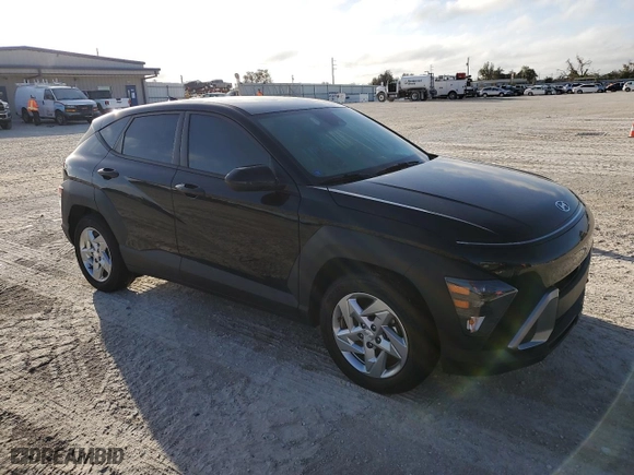 2025 Hyundai Kona SE with VIN KM8HA3AB1SU196717, listed as a Copart auction lot 77239634 with 0 mi miles and Non Repairable. Bid and sale history available at carsss.com. Image 4.