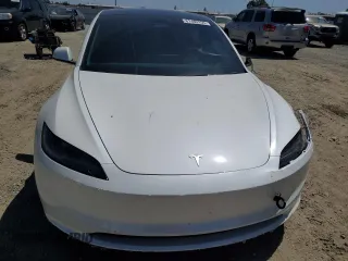 2025 Tesla Model 3 Long Range with VIN 5YJ3E1EA8SF934661, listed as a Copart auction lot 61469155 with 8,068 mi miles and Salvage title. Bid and sale history available at DreamBid. Image 5.