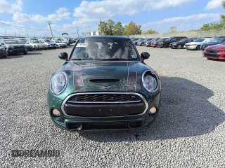2019 MINI Hardtop 4 Door Cooper S with VIN WMWXU3C57K2H87810, listed as a Copart auction lot 54734575 with 39,785 mi miles and Salvage Title. Bid and sale history available at DreamBid. Image 5.