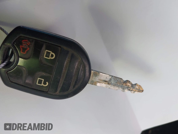 2011 Ford F-250 XL с VIN 1FT7W2BTXBEB86832, выставлен на аукционе IAAI как лот 41993212 с пробегом Не указан миль и . История ставок и продаж доступна на DreamBid. Изображение 11.