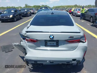 2021 BMW M4 Competition z VIN WBS33AZ08MCG54855, wystawiony jako IAAI lot #42269042 z przebiegiem 15 890 mil mil oraz . Historia ofert i sprzedaży dostępna na DreamBid. Obrazek 17.