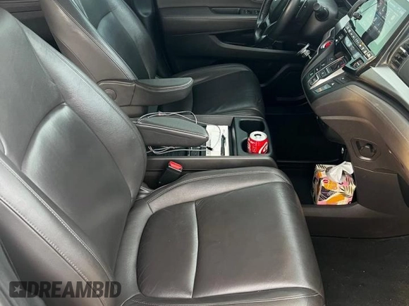 2019 Honda Odyssey Touring z VIN 5FNRL6H86KB053432, wystawiony jako Copart lot #65482425 z przebiegiem 87 470 mil mil oraz Szkoda całkowita • Salvage title. Historia ofert i sprzedaży dostępna na DreamBid. Obrazek 5.