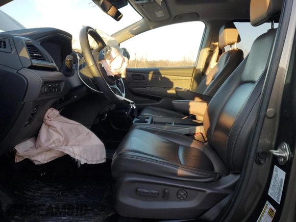 2019 Honda Odyssey Touring with VIN 5FNRL6H83KB085223, listed as a Copart auction lot 87628395 with 163,035 mi miles and Salvage Title. Bid and sale history available at carsss.com. Image 7.