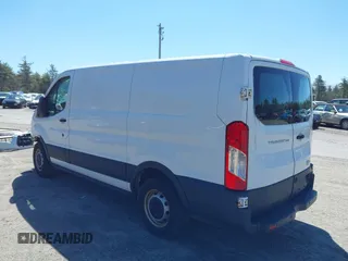 2018 Ford Transit z VIN 1FTYE1ZM7JKA08831, wystawiony jako IAAI lot #41930968 z przebiegiem 114 648 mil mil oraz . Historia ofert i sprzedaży dostępna na DreamBid. Obrazek 3.