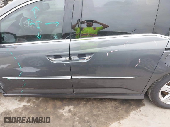 2012 Honda Odyssey Touring with VIN 5FNRL5H96CB138548, listed as a IAAI auction lot 41471856 with 186,284 mi miles and . Bid and sale history available at DreamBid. Image 15.