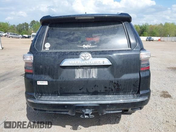 2018 Toyota 4Runner SR5 z VIN JTEBU5JR9J5567945, wystawiony jako IAAI lot #41965866 z przebiegiem 67 821 mil mil oraz . Historia ofert i sprzedaży dostępna na DreamBid. Obrazek 16.
