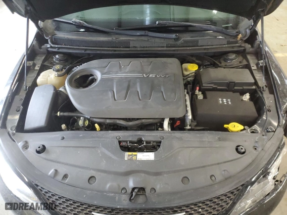 2015 Chrysler 200 S with VIN 1C3CCCDG1FN540437, listed as a Copart auction lot 43852805 with 135,697 mi miles and Salvage Title. Bid and sale history available at carsss.com. Image 11.