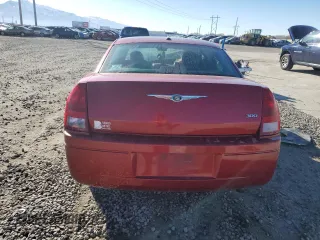 2007 Chrysler 300 with VIN 2C3LA43R47H625751, listed as a Copart auction lot 47293055 with 175,542 mi miles and Salvage Title. Bid and sale history available at carsss.com. Image 6.
