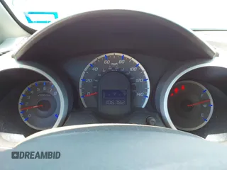 2012 Honda Fit с VIN JHMGE8H3XCC019069, выставлен на аукционе IAAI как лот 42339900 с пробегом 106 782 миль миль и . История ставок и продаж доступна на DreamBid. Изображение 7.