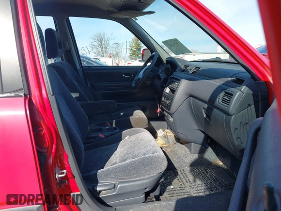 2001 Honda CR-V EX with VIN JHLRD18601C050474, listed as a IAAI auction lot 41553040 with 191,958 mi miles. Bid and sale history available at carsss.com. Image 5.
