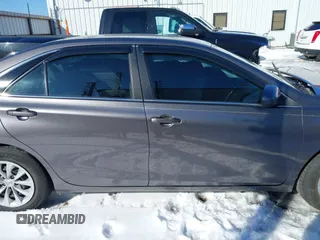 2015 Toyota Camry XLE with VIN 4T4BF1FK6FR465360, listed as a IAAI auction lot 41615471 with 166,584 mi miles. Bid and sale history available at carsss.com. Image 13.