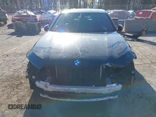 2021 BMW 7 Series 750i xDrive with VIN WBA7U2C01MCF94533, listed as a IAAI auction lot 41698642 with 83,016 mi miles. Bid and sale history available at carsss.com. Image 6.