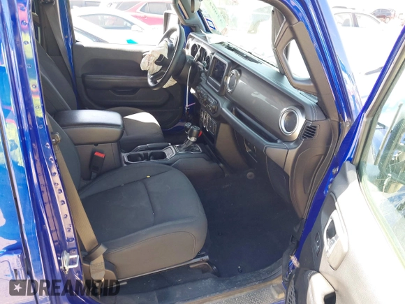 2018 Jeep Wrangler Unlimited Sahara z VIN 1C4HJXEN4JW321227, wystawiony jako IAAI lot #42002735 z przebiegiem 114 293 mil mil oraz . Historia ofert i sprzedaży dostępna na DreamBid. Obrazek 5.