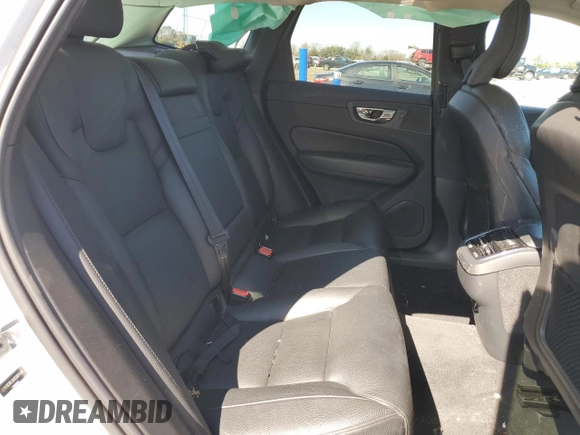 2019 Volvo XC60 Inscription with VIN LYV102RL0KB287438, listed as a Copart auction lot 50498045 with 60,633 mi miles and Salvage title. Bid and sale history available at DreamBid. Image 11.
