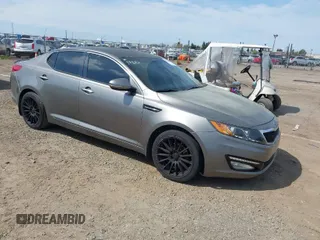2013 Kia Optima LX z VIN 5XXGM4A78DG231030, wystawiony jako IAAI lot #41904917 z przebiegiem 94 942 mil mil oraz . Historia ofert i sprzedaży dostępna na DreamBid. Obrazek 1.