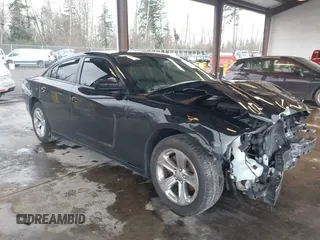 2013 Dodge Charger SE z VIN 2C3CDXBG6DH725385, wystawiony jako IAAI lot #41667456 z przebiegiem 133 776 mil mil oraz . Historia ofert i sprzedaży dostępna na DreamBid. Obrazek 1.