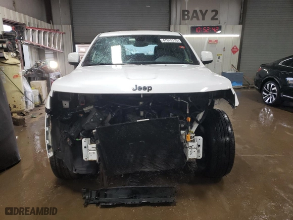 2018 Jeep Grand Cherokee Laredo E with VIN 1C4RJFAG3JC258130, listed as a Copart auction lot 47615715 with 116,002 mi miles and Salvage Title. Bid and sale history available at carsss.com. Image 5.