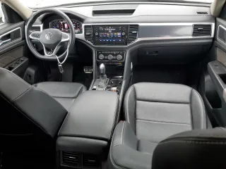 2022 Volkswagen Atlas SEL R-Line z VIN 1V2AR2CA2NC514513, wystawiony jako Copart lot #47811755 z przebiegiem 40 930 mil mil oraz Szkoda całkowita • Salvage title. Historia ofert i sprzedaży dostępna na DreamBid. Obrazek 8.