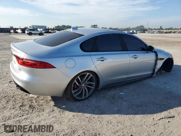 2016 Jaguar XF S with VIN SAJBG4BV0GCY18066, listed as a Copart auction lot 42683075 with 89,639 mi miles and Salvage Title. Bid and sale history available at carsss.com. Image 3.