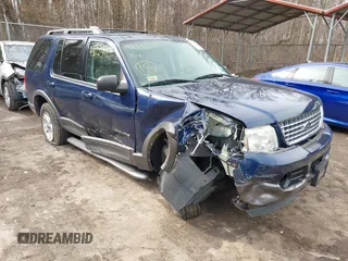 2004 Ford Explorer XLT z VIN 1FMZU73W44UA79929, wystawiony jako IAAI lot #41612541 z przebiegiem 142 867 mil mil oraz . Historia ofert i sprzedaży dostępna na DreamBid. Obrazek 1.