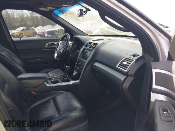 2012 Ford Explorer XLT with VIN 1FMHK8D83CGA14817, listed as a IAAI auction lot 42116058 with 241,022 mi miles and . Bid and sale history available at DreamBid. Image 5.