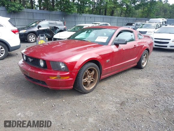 2005 Ford Mustang GT Deluxe with VIN 1ZVFT82H355124175, listed as a IAAI auction lot 42737902 with 160,683 mi miles and . Bid and sale history available at DreamBid. Image 2.