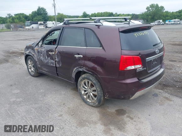 2012 Kia Sorento SX with VIN 5XYKWDA2XCG237950, listed as a IAAI auction lot 42576973 with 205,951 mi miles and . Bid and sale history available at DreamBid. Image 3.