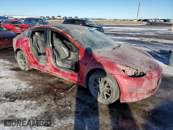 2022 Tesla Model 3 Long Range z VIN 5YJ3E1EB0NF107170, wystawiony jako Copart lot #79067033 z przebiegiem 51 921 mil mil oraz Czysty tytuł • Clean title. Historia ofert i sprzedaży dostępna na DreamBid. Obrazek 4.