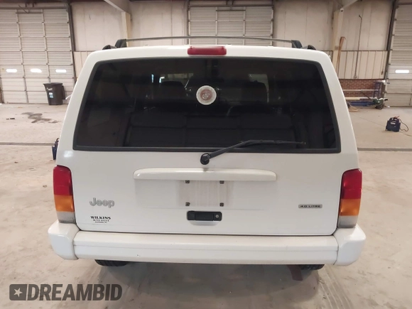 2000 Jeep Cherokee Classic with VIN 1J4FF58S8YL171529, listed as a IAAI auction lot 41748458 with Not provided miles and . Bid and sale history available at DreamBid. Image 16.