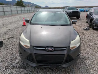 2013 Ford Focus SE with VIN 1FADP3F24DL189897, listed as a Copart auction lot 61970155 with 212,218 mi miles and Salvage title. Bid and sale history available at DreamBid. Image 5.
