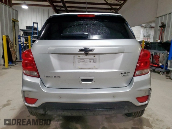2022 Chevrolet Trax LT with VIN KL7CJPSM8NB557105, listed as a Copart auction lot 55352285 with 22,028 mi miles and Salvage title. Bid and sale history available at DreamBid. Image 6.