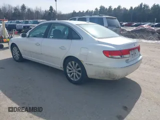 2009 Hyundai Azera Limited z VIN KMHFC46F99A368183, wystawiony jako IAAI lot #41769940 z przebiegiem 144 339 mil mil oraz . Historia ofert i sprzedaży dostępna na DreamBid. Obrazek 3.
