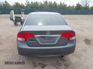 2011 Honda Civic LX with VIN 19XFA1F54BE032699, listed as a IAAI auction lot 42060272 with 197,905 mi miles and . Bid and sale history available at DreamBid. Image 17.