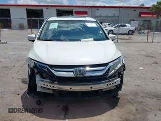 2018 Honda Odyssey EX-L z VIN 5FNRL6H76JB111027, wystawiony jako IAAI lot #42234196 z przebiegiem 88 855 mil mil oraz . Historia ofert i sprzedaży dostępna na DreamBid. Obrazek 13.