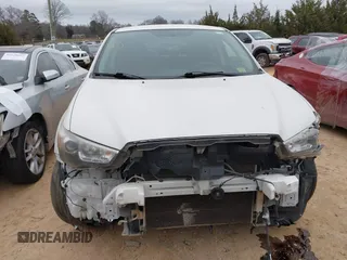 2019 Mitsubishi Outlander ES z VIN JA4AP3AUXKU020149, wystawiony jako IAAI lot #41126065 z przebiegiem 96 273 mil mil oraz . Historia ofert i sprzedaży dostępna na DreamBid. Obrazek 12.