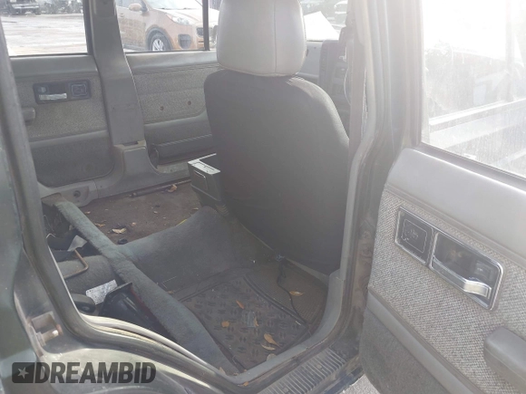 1995 Jeep Cherokee with VIN 1J4FN68S7SL656597, listed as a IAAI auction lot 42028053 with 364,364 mi miles and . Bid and sale history available at DreamBid. Image 8.