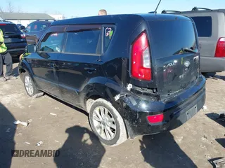 2012 Kia Soul + with VIN KNDJT2A60C7399403, listed as a IAAI auction lot 41820476 with 106,045 mi miles. Bid and sale history available at carsss.com. Image 3.