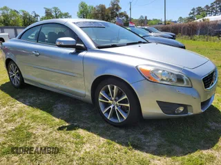 2013 Volvo C70 T5 с VIN YV1672MC0DJ138119, выставлен на аукционе IAAI как лот 42456081 с пробегом 75 588 миль миль и . История ставок и продаж доступна на DreamBid. Изображение 1.