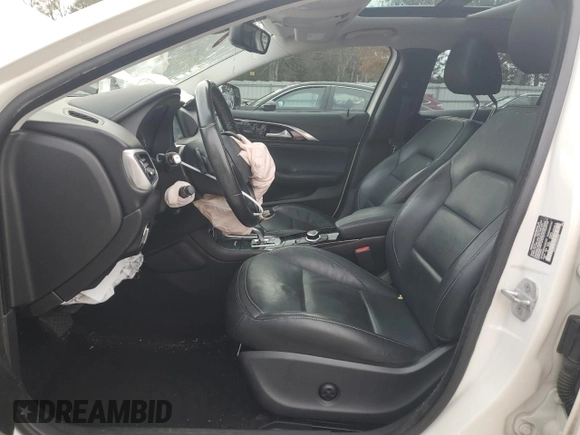 2018 Infiniti QX30 Premium with VIN SJKCH5CP3JA057376, listed as a Copart auction lot 82438634 with 47,412 mi miles and Salvage title. Bid and sale history available at DreamBid. Image 7.