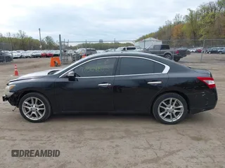 2010 Nissan Maxima 3.5 SV with VIN 1N4AA5AP9AC831089, listed as a IAAI auction lot 42004805 with 199,394 mi miles. Bid and sale history available at carsss.com. Image 14.