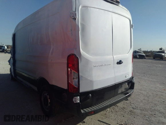 2024 Ford Transit Cargo with VIN 1FTBR1C82RKA26803, listed as a IAAI auction lot 40440250 with 1,197 mi miles and . Bid and sale history available at DreamBid. Image 3.