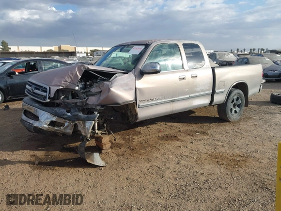 2000 Toyota Tundra SR5 with VIN 5TBRT3411YS002814, listed as a IAAI auction lot 41253815 with 155,327 mi miles and . Bid and sale history available at DreamBid. Image 17.