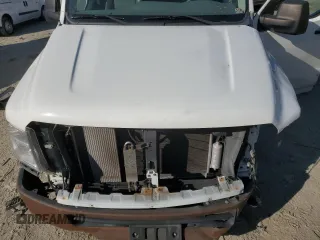 2017 Nissan NV Cargo S z VIN 1N6BF0KM4HN801758, wystawiony jako Copart lot #68841294 z przebiegiem 133 920 mil mil oraz Szkoda całkowita • Salvage title. Historia ofert i sprzedaży dostępna na DreamBid. Obrazek 11.